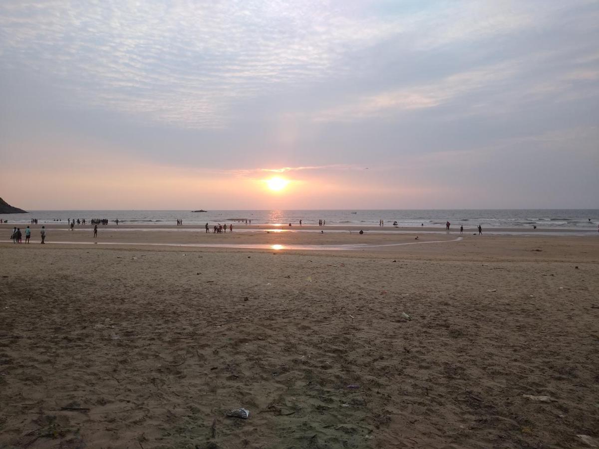 Gundappa Cafe Gokarna Kudle Beach Bagian luar foto